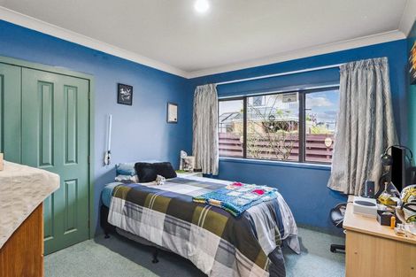 Photo of property in 94 Kapanui Road, Waikanae, 5036