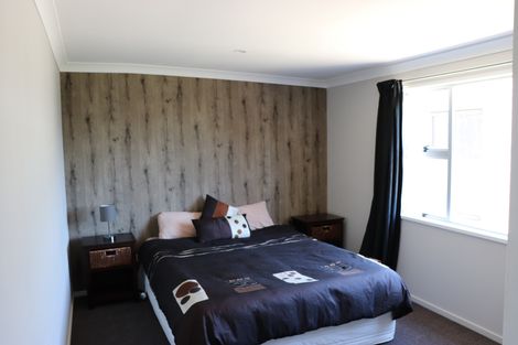 Photo of property in 8 Clutha Street, Alexandra, 9320