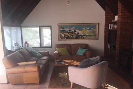 Photo of property in 94 Kowhai Road, Campbells Bay, Auckland, 0630