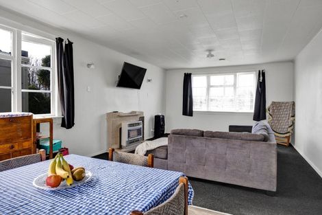 Photo of property in 11 Caplen Street, Hawera, 4610