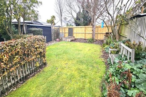 Photo of property in 43 Hartley Street, Foxton Beach, Foxton, 4815