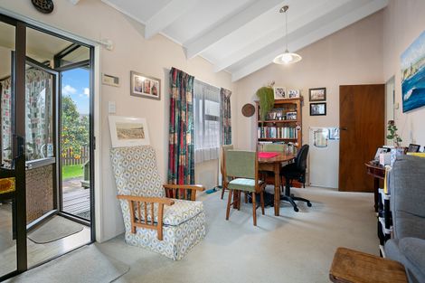 Photo of property in 4 Vennell Street, Leamington, Cambridge, 3432