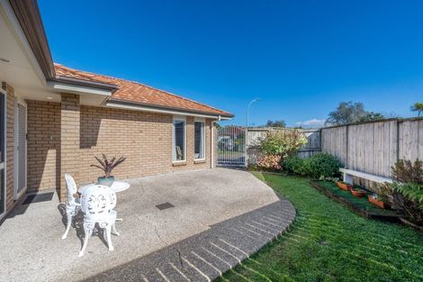Photo of property in 10 Kilbaha Close, East Tamaki, Auckland, 2013