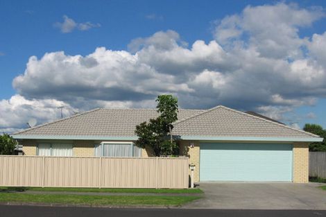 Photo of property in 26 Fremantle Place, Pakuranga Heights, Auckland, 2010