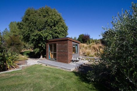 Photo of property in 1044 Lake Hawea-albert, Albert Town, Wanaka, 9382