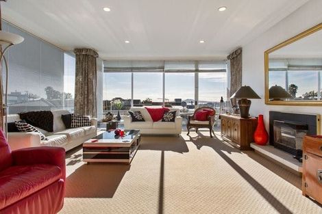 Photo of property in 2/14 Takutai Avenue, Bucklands Beach, Auckland, 2012