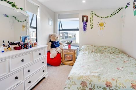 Photo of property in 83 Walters Road, Papakura, Takanini, 2110