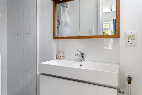 Photo of property in 11 Clissold Street, Merivale, Christchurch, 8014