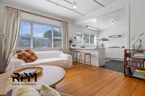 Photo of property in 84 Gover Street, New Plymouth, 4310