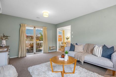 Photo of property in 2/126 Opawa Road, Opawa, Christchurch, 8023