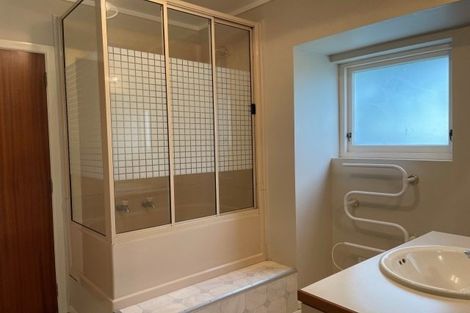 Photo of property in 4 Clivedene Street, Matua, Tauranga, 3110