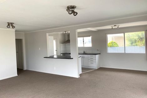 Photo of property in 47a Walton Road, Paraparaumu Beach, Paraparaumu, 5032