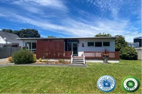 Photo of property in 4 Rimu Street, Waikanae, 5036