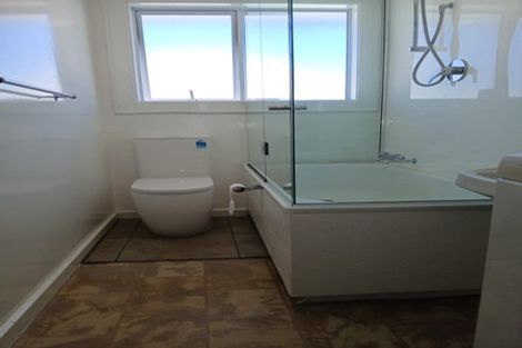 Photo of property in 2/22 Clare Road, St Albans, Christchurch, 8014