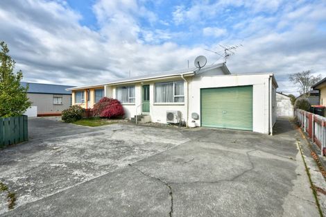 Photo of property in 14f Eccles Street, Gore, 9710