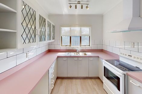 Photo of property in 26 Exeter Crescent, Springvale, Whanganui, 4501