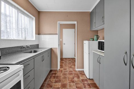 Photo of property in 1/81 Clawton Street, Westown, New Plymouth, 4310