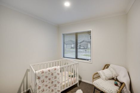 Photo of property in 16 Hikawera Drive, Frimley, Hastings, 4120