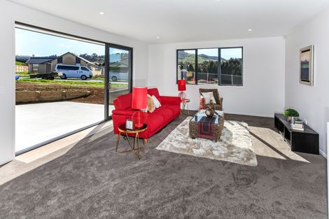 Photo of property in 4 Muirhill Place, Pokeno, 2402