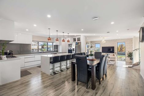 Photo of property in 14a Charntay Avenue, Clover Park, Auckland, 2019