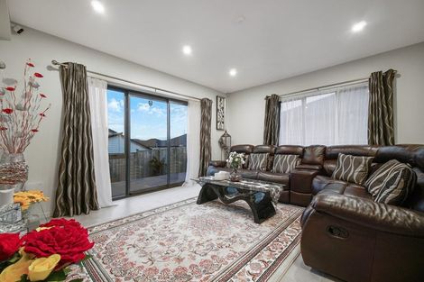 Photo of property in 37a Kahui Parade, Karaka, Papakura, 2113