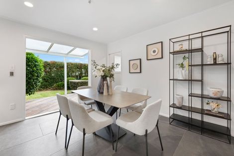 Photo of property in 9 Yacht Place, Bucklands Beach, Auckland, 2012