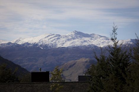 Photo of property in 37 Mcadam Drive, Jacks Point, Queenstown, 9371
