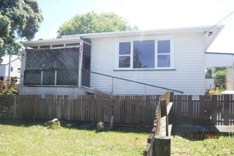 Photo of property in 147 Lancaster Road, Beach Haven, Auckland, 0626