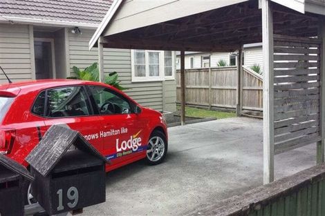 Photo of property in 19 Old Farm Road, Hamilton East, Hamilton, 3216