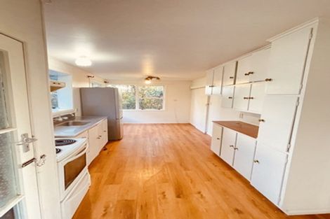 Photo of property in 7 Brentford Place, Manurewa, Auckland, 2102