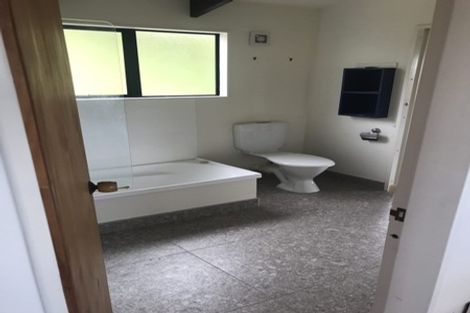 Photo of property in 17 Shastri Terrace, Khandallah, Wellington, 6035