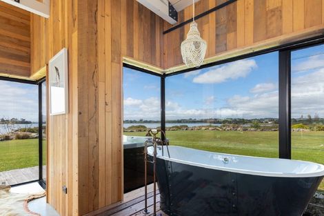 Photo of property in 68 Molesworth Drive, Mangawhai, 0505