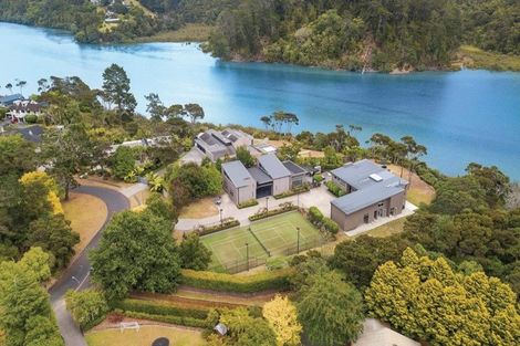 Photo of property in 34 Kingfisher Grove, Greenhithe, Auckland, 0632