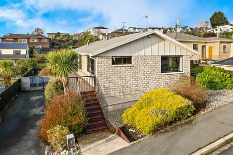 Photo of property in 2 Leith Street, Kinmont Park, Mosgiel, 9024