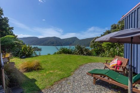 Photo of property in 5092 Kenepuru Road, Ohauparuparu Bay, Picton, 7282