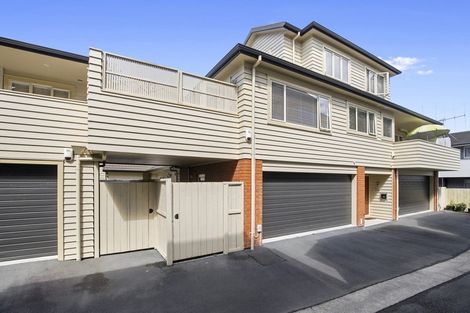 Photo of property in 2h Riro Street, Hamilton East, Hamilton, 3216