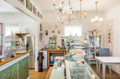 Photo of property in 89 Bridge Street, Bulls, 4818