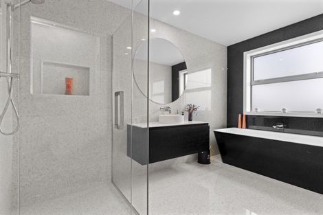 Photo of property in 4 Kotare Grove, Cambridge, 3434