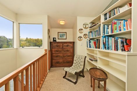 Photo of property in 12a Gillean Street, Havelock North, 4130