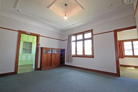 Photo of property in 355 College Street, West End, Palmerston North, 4410
