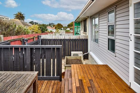 Photo of property in 3/14 Jillett Street, Titahi Bay, Porirua, 5022