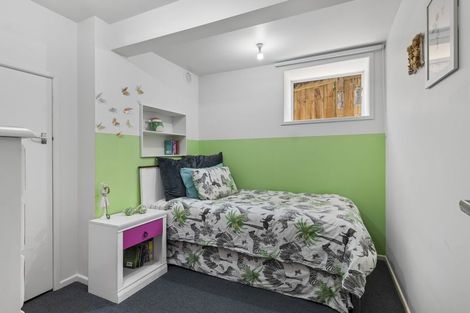 Photo of property in 3 Pukaka Street, Strandon, New Plymouth, 4312