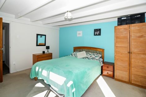 Photo of property in 21 Thames Street, Welbourn, New Plymouth, 4310