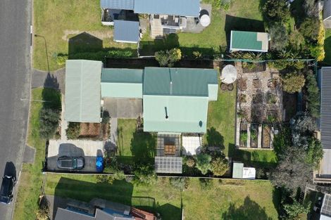 Photo of property in 43 Kahukura Avenue, Waitarere Beach, Levin, 5510