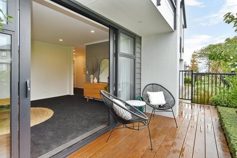 Photo of property in 15 Holmes Hanover Lane, Halswell, Christchurch, 8025