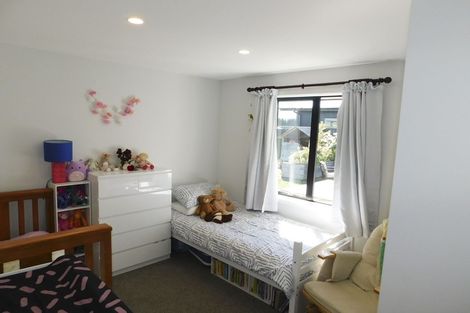 Photo of property in 15 Orbell Crescent, Te Anau, 9679