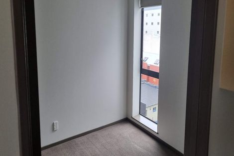 Photo of property in Dual Apartments, 510/142 Vivian Street, Te Aro, Wellington, 6011