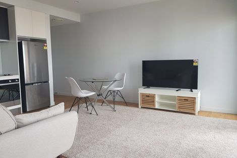 Photo of property in Frank Sargeson Apts, 404/74 Anzac Street, Takapuna, Auckland, 0622
