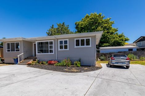 Photo of property in 15a Mildmay Road, Henderson, Auckland, 0610