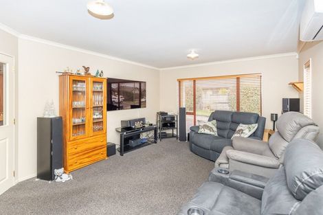 Photo of property in 6 Wychbury Court, Rototuna North, Hamilton, 3210